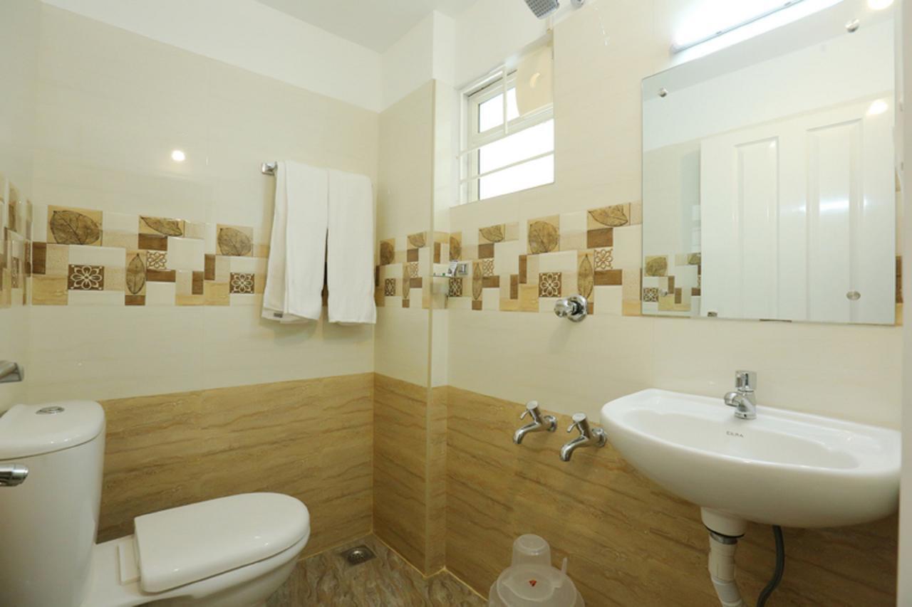 Hotel Swarna Residency Kochi 외부 사진